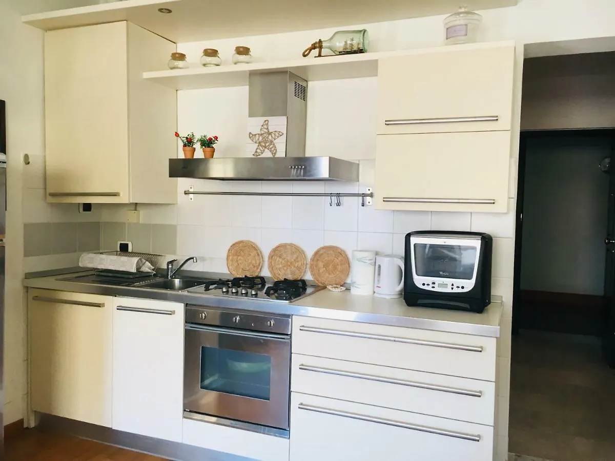 Ledonia Apartment Lerici