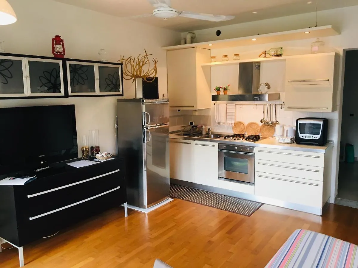 Ledonia Apartment Lerici 0*,  Italy